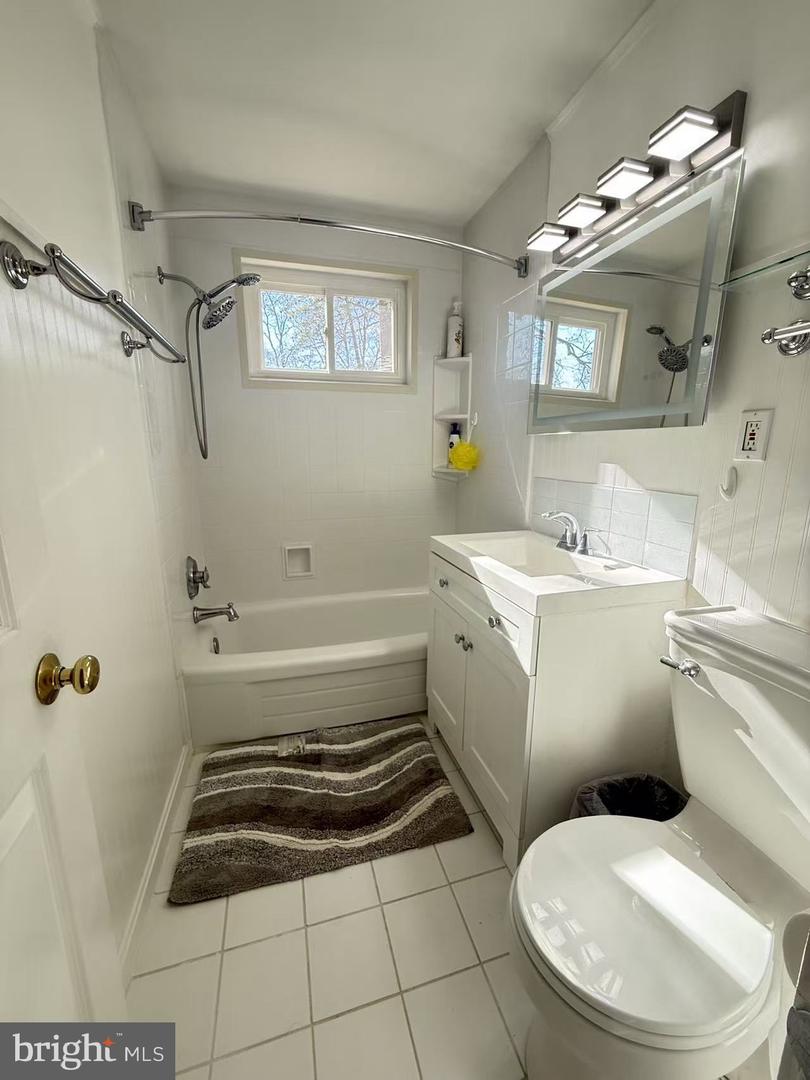 8621 KENILWORTH DR, SPRINGFIELD, Virginia 22151, 6 Bedrooms Bedrooms, ,3 BathroomsBathrooms,Residential,For sale,8621 KENILWORTH DR,VAFX2284130 MLS # VAFX2284130 8621 KENILWORTH DR, SPRINGFIELD, Virginia 22151, 6 Bedrooms Bedrooms, ,3 BathroomsBathrooms,Residential,For sale,8621 KENILWORTH DR,VAFX2284130 MLS # VAFX2284130