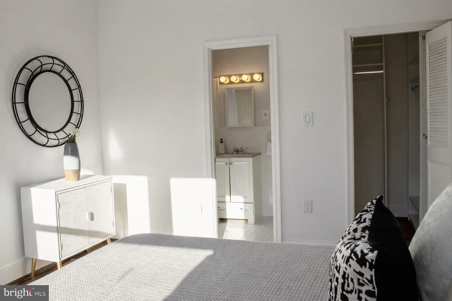 3616 CONNECTICUT AVE NW #408, WASHINGTON, District Of Columbia 20008, 1 Bedroom Bedrooms, 2 Rooms Rooms,1 BathroomBathrooms,Residential,For sale,3616 CONNECTICUT AVE NW #408,DCDC2240202 MLS # DCDC2240202