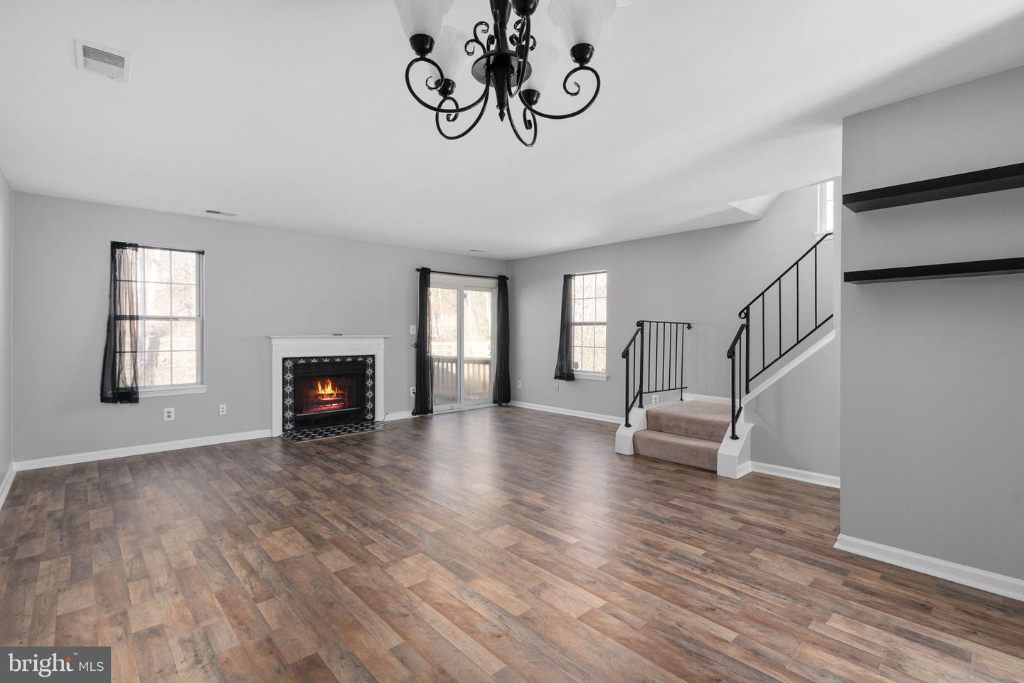 16228 TACONIC CIR, DUMFRIES, Virginia 22025, 3 Bedrooms Bedrooms, ,2 BathroomsBathrooms,Residential,For sale,16228 TACONIC CIR,VAPW2110152 MLS # VAPW2110152 16228 TACONIC CIR, DUMFRIES, Virginia 22025, 3 Bedrooms Bedrooms, ,2 BathroomsBathrooms,Residential,For sale,16228 TACONIC CIR,VAPW2110152 MLS # VAPW2110152