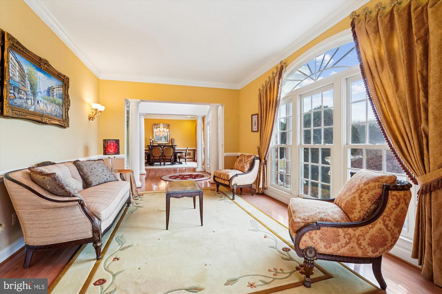 11046 HEATHLAND DR, OAKTON, Virginia 22124, 8 Bedrooms Bedrooms, ,7 BathroomsBathrooms,Residential,For sale,11046 HEATHLAND DR,VAFX2284890 MLS # VAFX2284890