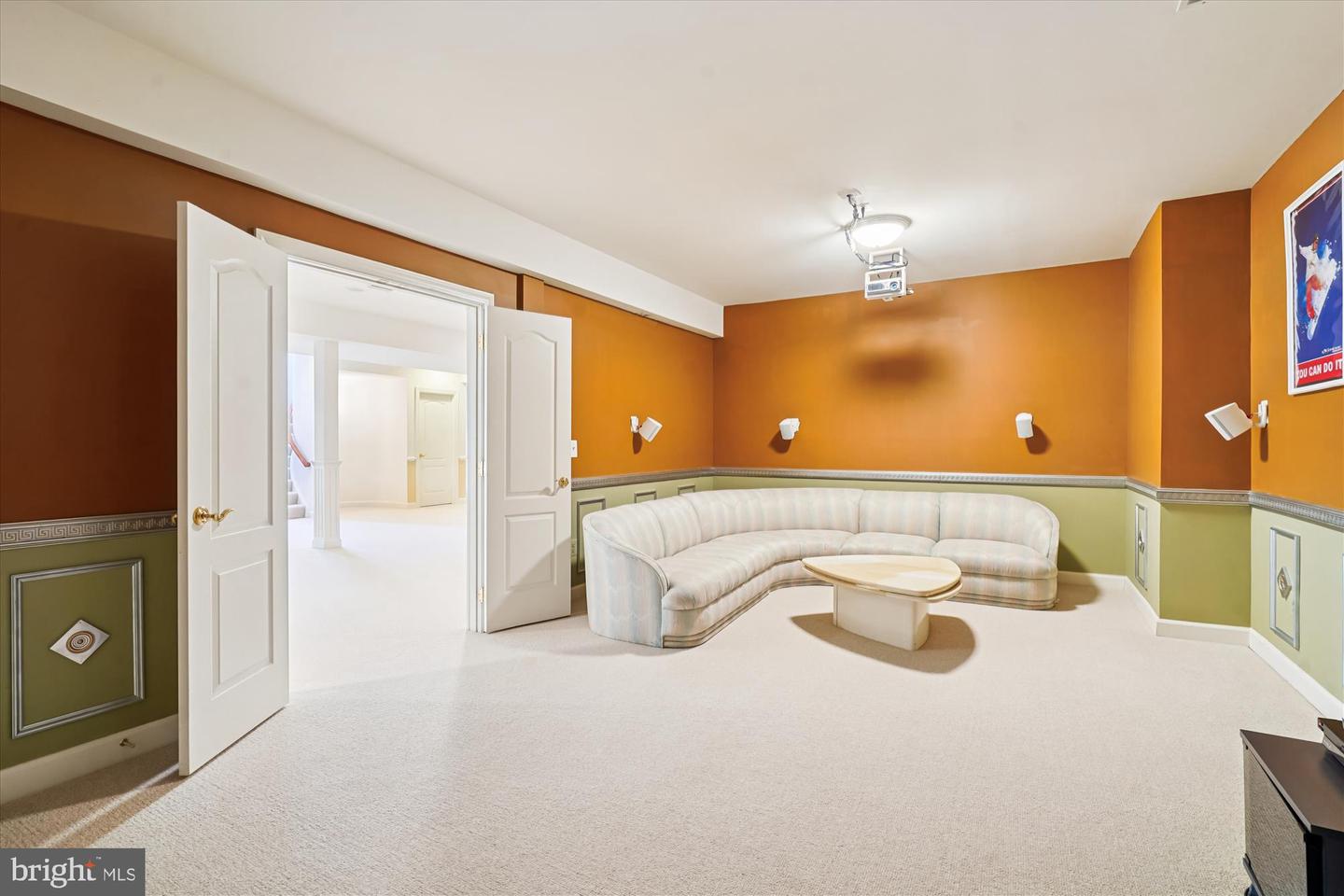 11046 HEATHLAND DR, OAKTON, Virginia 22124, 8 Bedrooms Bedrooms, ,7 BathroomsBathrooms,Residential,For sale,11046 HEATHLAND DR,VAFX2284890 MLS # VAFX2284890