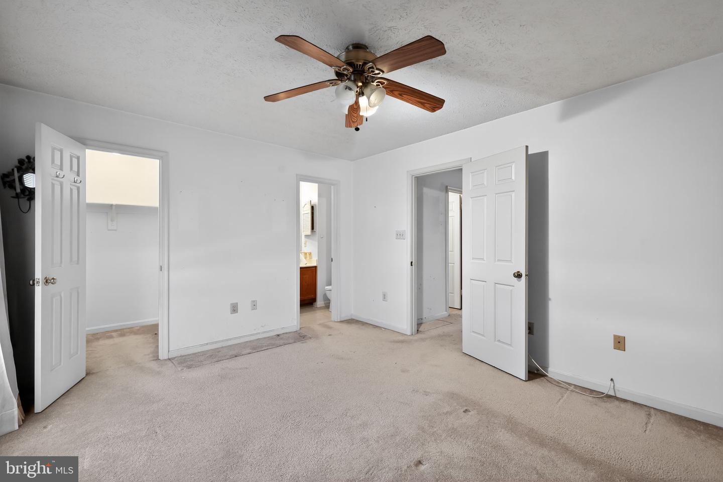 7763 WOLFORD WAY, LORTON, Virginia 22079, 3 Bedrooms Bedrooms, ,2 BathroomsBathrooms,Residential,For sale,7763 WOLFORD WAY,VAFX2284896 MLS # VAFX2284896