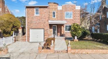 33 NICHOLSON ST NW, WASHINGTON, District Of Columbia 20011, 3 Bedrooms Bedrooms, ,3 BathroomsBathrooms,Residential,For sale,33 NICHOLSON ST NW,DCDC2240646 MLS # DCDC2240646