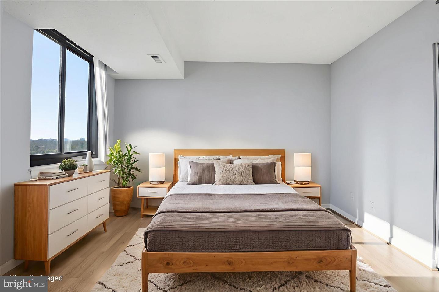 3709 S GEORGE MASON DR #912, FALLS CHURCH, Virginia 22041, 2 Bedrooms Bedrooms, ,2 BathroomsBathrooms,Residential,For sale,3709 S GEORGE MASON DR #912,VAFX2285066 MLS # VAFX2285066