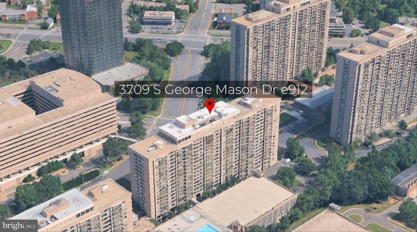3709 S GEORGE MASON DR #912, FALLS CHURCH, Virginia 22041, 2 Bedrooms Bedrooms, ,2 BathroomsBathrooms,Residential,For sale,3709 S GEORGE MASON DR #912,VAFX2285066 MLS # VAFX2285066