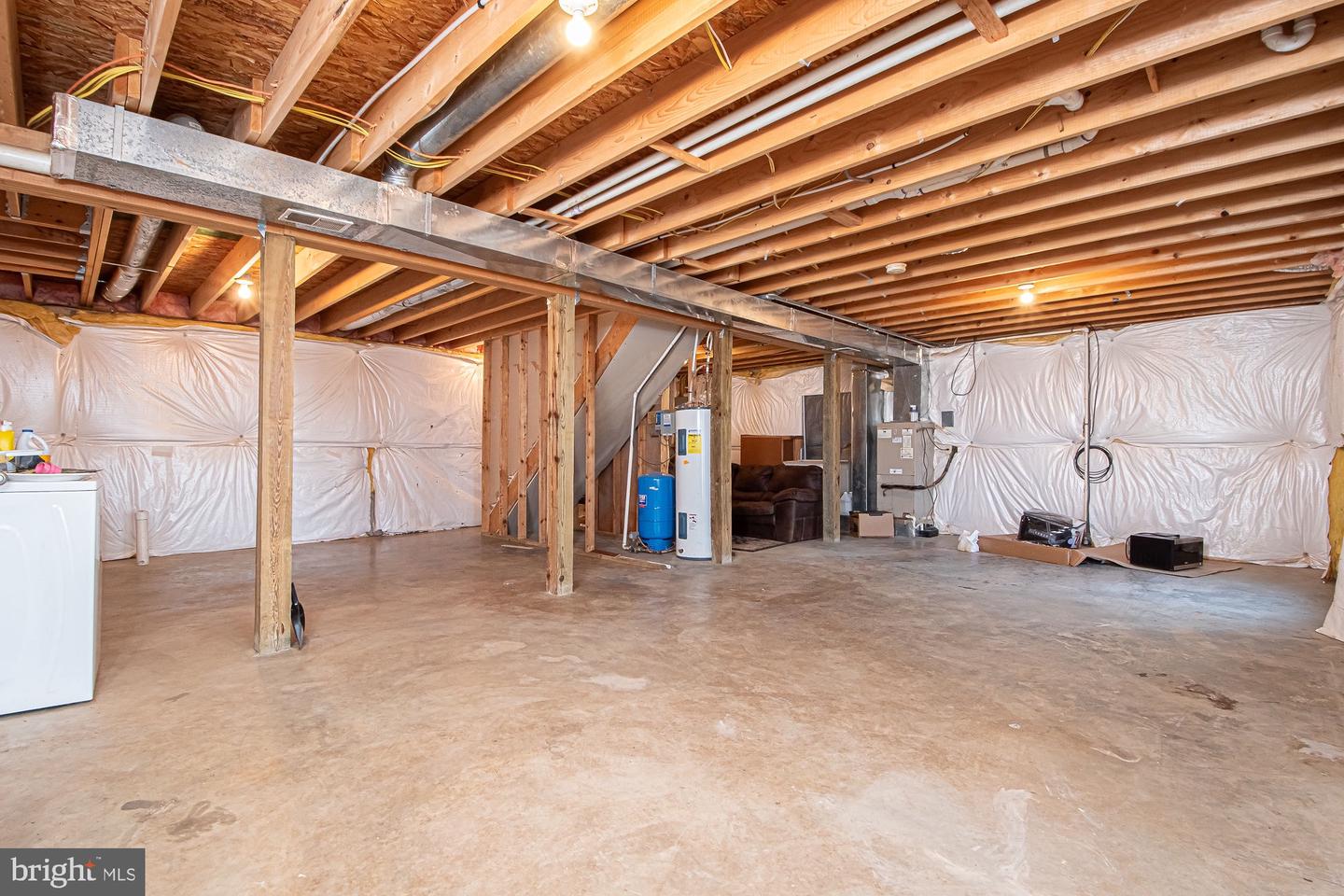 47 FREEZE RD, LINDEN, Virginia 22642, 2 Bedrooms Bedrooms, ,1 BathroomBathrooms,Residential,For sale,47 FREEZE RD,VAWR2013092 MLS # VAWR2013092