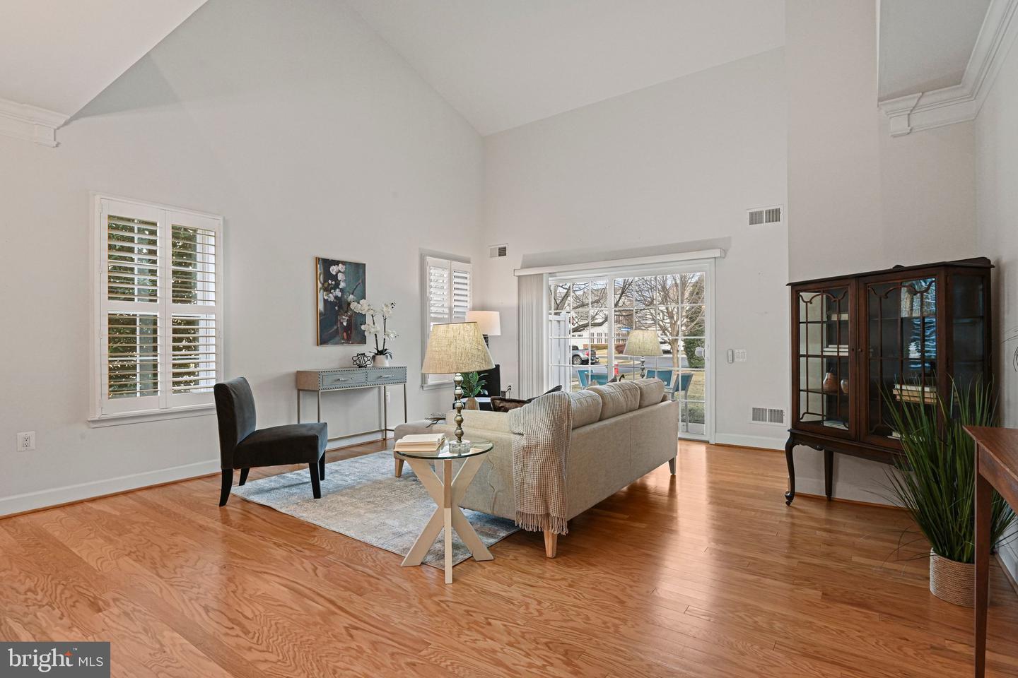 44482 MALTESE FALCON SQ, ASHBURN, Virginia 20147, 3 Bedrooms Bedrooms, ,3 BathroomsBathrooms,Residential,For sale,44482 MALTESE FALCON SQ,VALO2113734 MLS # VALO2113734