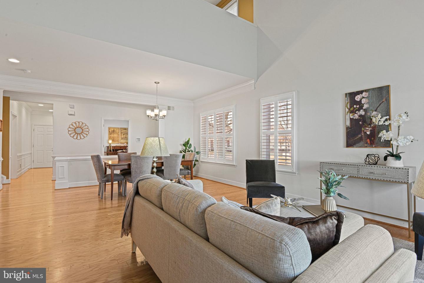 44482 MALTESE FALCON SQ, ASHBURN, Virginia 20147, 3 Bedrooms Bedrooms, ,3 BathroomsBathrooms,Residential,For sale,44482 MALTESE FALCON SQ,VALO2113734 MLS # VALO2113734