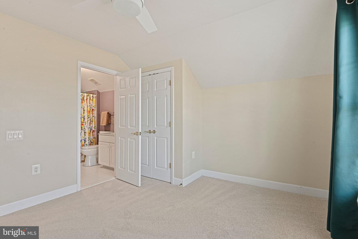 44482 MALTESE FALCON SQ, ASHBURN, Virginia 20147, 3 Bedrooms Bedrooms, ,3 BathroomsBathrooms,Residential,For sale,44482 MALTESE FALCON SQ,VALO2113734 MLS # VALO2113734