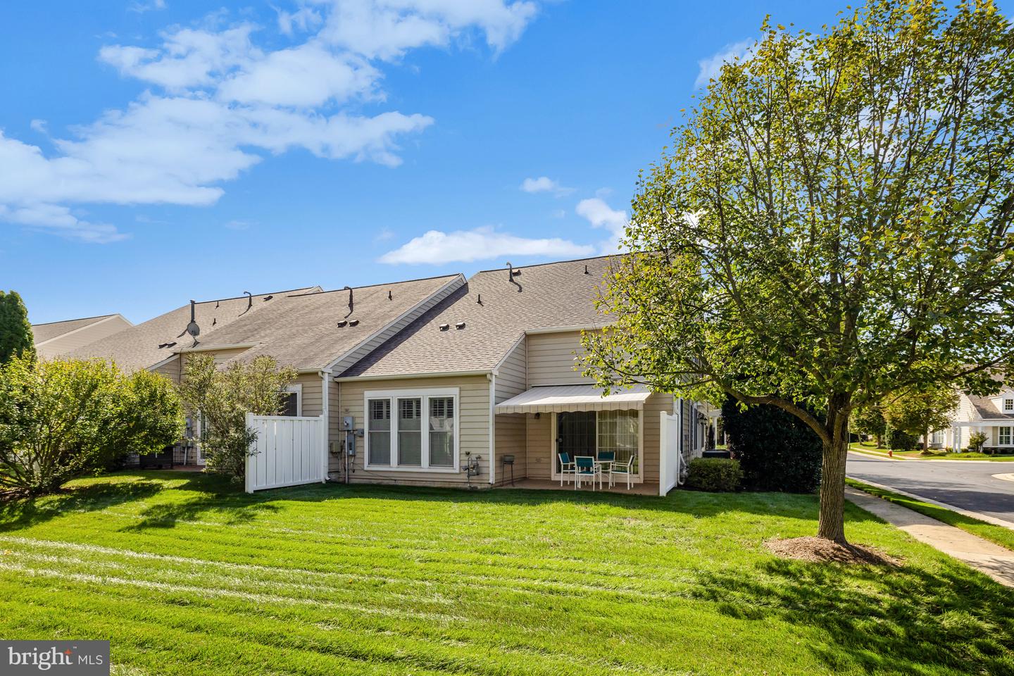 44482 MALTESE FALCON SQ, ASHBURN, Virginia 20147, 3 Bedrooms Bedrooms, ,3 BathroomsBathrooms,Residential,For sale,44482 MALTESE FALCON SQ,VALO2113734 MLS # VALO2113734