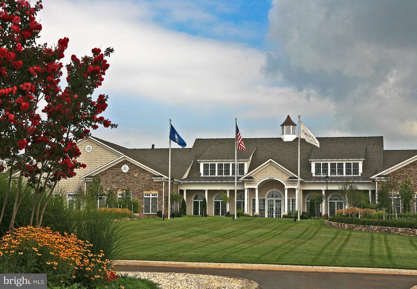 44482 MALTESE FALCON SQ, ASHBURN, Virginia 20147, 3 Bedrooms Bedrooms, ,3 BathroomsBathrooms,Residential,For sale,44482 MALTESE FALCON SQ,VALO2113734 MLS # VALO2113734