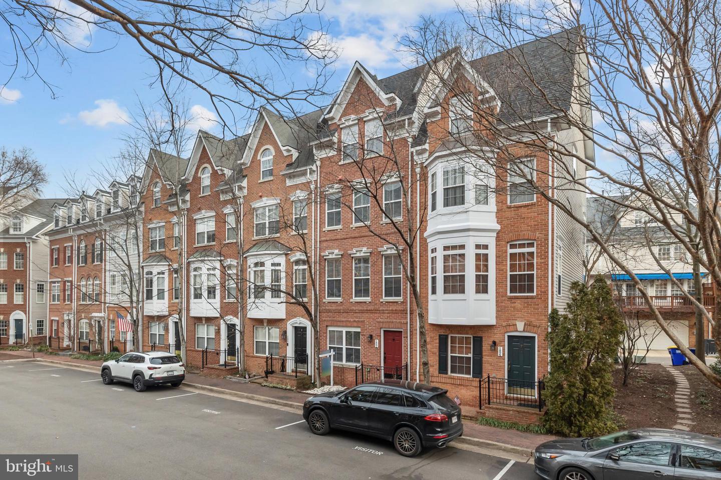 182 MARTIN LN, ALEXANDRIA, Virginia 22304, 3 Bedrooms Bedrooms, ,2 BathroomsBathrooms,Residential,For sale,182 MARTIN LN,VAAX2053058 MLS # VAAX2053058