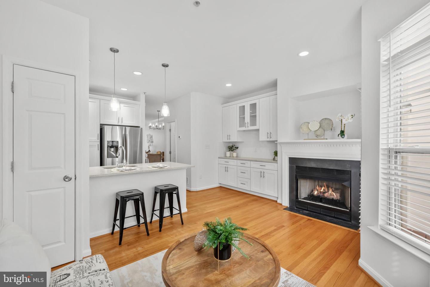 182 MARTIN LN, ALEXANDRIA, Virginia 22304, 3 Bedrooms Bedrooms, ,2 BathroomsBathrooms,Residential,For sale,182 MARTIN LN,VAAX2053058 MLS # VAAX2053058