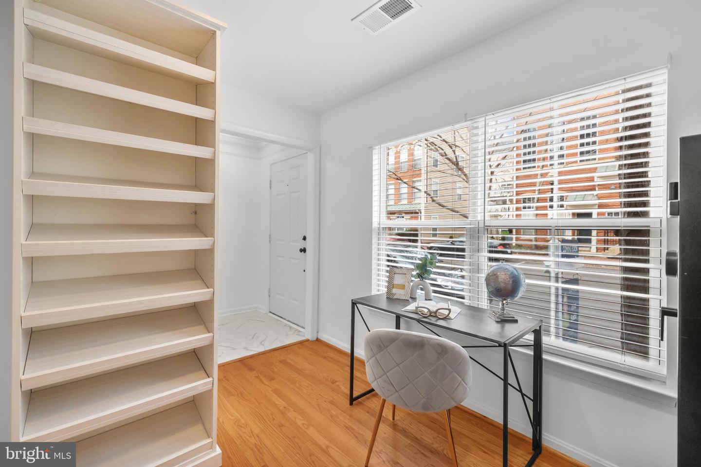 182 MARTIN LN, ALEXANDRIA, Virginia 22304, 3 Bedrooms Bedrooms, ,2 BathroomsBathrooms,Residential,For sale,182 MARTIN LN,VAAX2053058 MLS # VAAX2053058