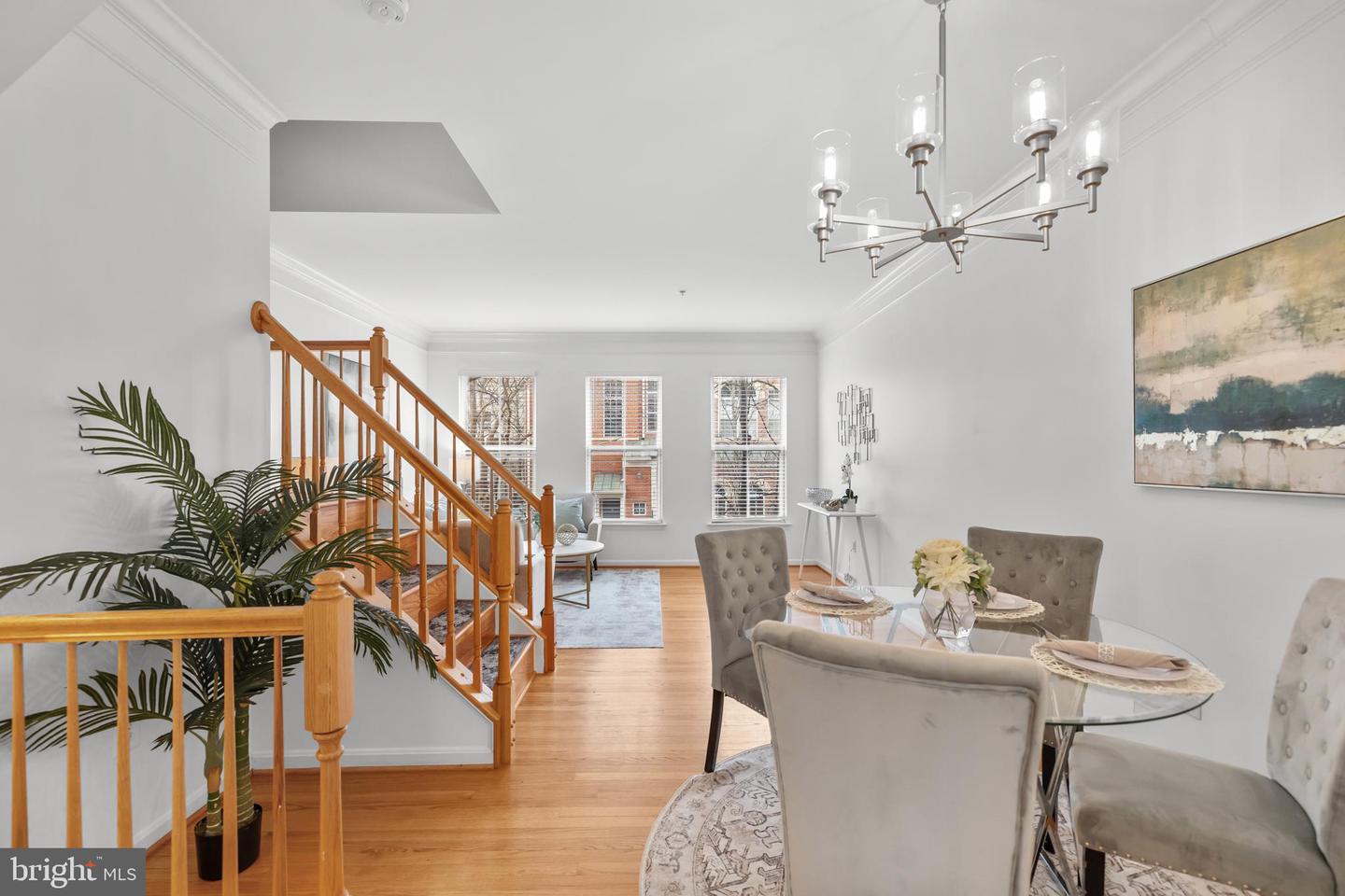 182 MARTIN LN, ALEXANDRIA, Virginia 22304, 3 Bedrooms Bedrooms, ,2 BathroomsBathrooms,Residential,For sale,182 MARTIN LN,VAAX2053058 MLS # VAAX2053058