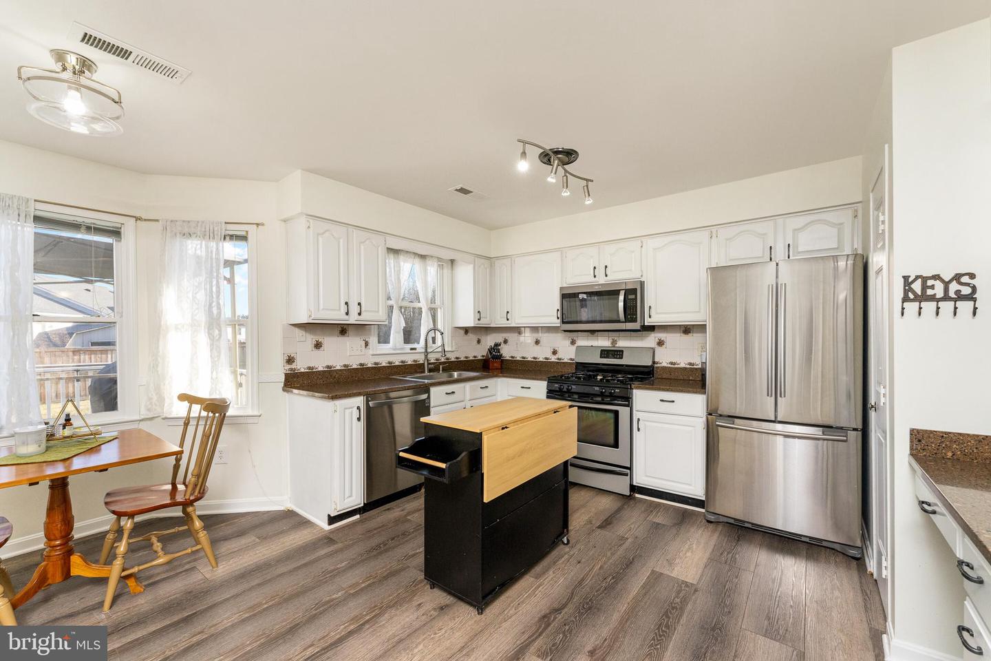 6450 WATERDALE CT, BEALETON, Virginia 22712, 3 Bedrooms Bedrooms, ,2 BathroomsBathrooms,Residential,For sale,6450 WATERDALE CT,VAFQ2020114 MLS # VAFQ2020114