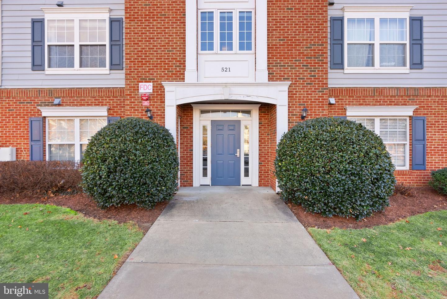 521 CONSTELLATION SQ SE #E, LEESBURG, Virginia 20175, 2 Bedrooms Bedrooms, ,2 BathroomsBathrooms,Residential,For sale,521 CONSTELLATION SQ SE #E,VALO2113936 MLS # VALO2113936