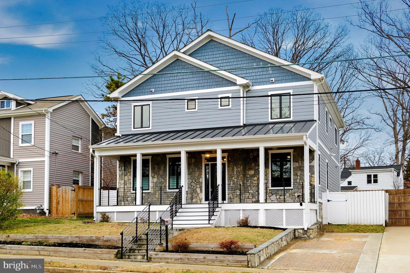 5129 12TH ST S, ARLINGTON, Virginia 22204, 4 Bedrooms Bedrooms, ,4 BathroomsBathrooms,Residential,For sale,5129 12TH ST S,VAAR2067766 MLS # VAAR2067766