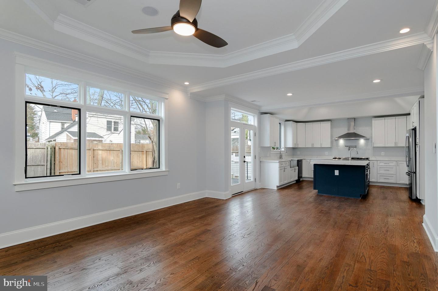 5129 12TH ST S, ARLINGTON, Virginia 22204, 4 Bedrooms Bedrooms, ,4 BathroomsBathrooms,Residential,For sale,5129 12TH ST S,VAAR2067766 MLS # VAAR2067766