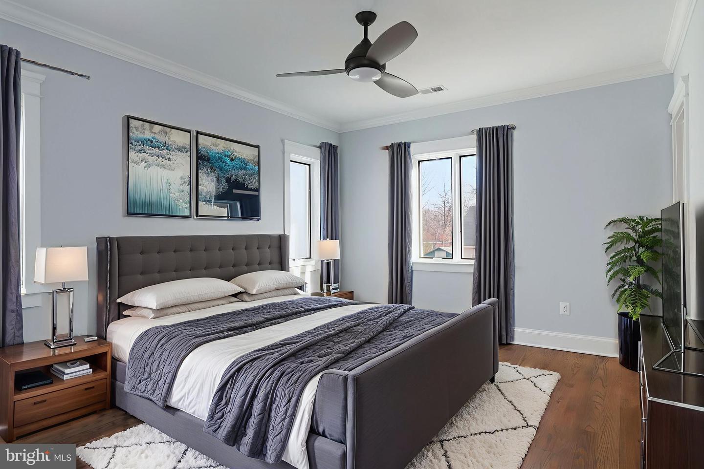 5129 12TH ST S, ARLINGTON, Virginia 22204, 4 Bedrooms Bedrooms, ,4 BathroomsBathrooms,Residential,For sale,5129 12TH ST S,VAAR2067766 MLS # VAAR2067766