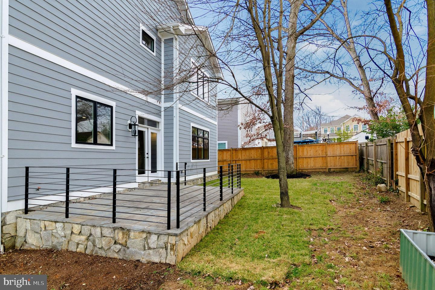 5129 12TH ST S, ARLINGTON, Virginia 22204, 4 Bedrooms Bedrooms, ,4 BathroomsBathrooms,Residential,For sale,5129 12TH ST S,VAAR2067766 MLS # VAAR2067766