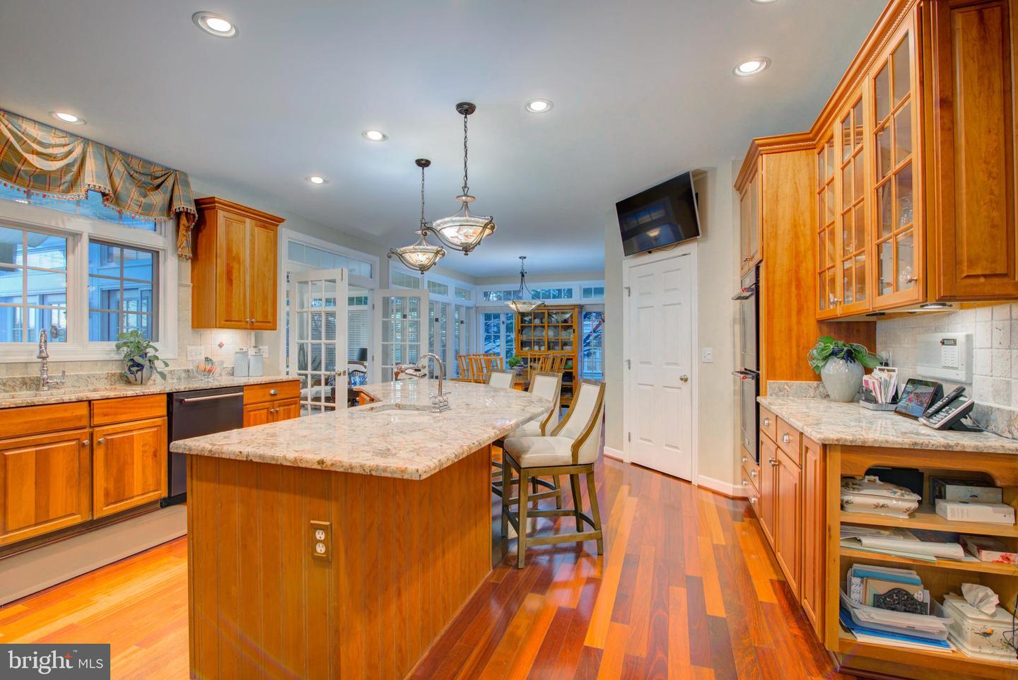 43287 WARWICK HILLS CT, LEESBURG, Virginia 20176, 5 Bedrooms Bedrooms, ,4 BathroomsBathrooms,Residential,For sale,43287 WARWICK HILLS CT,VALO2113976 MLS # VALO2113976