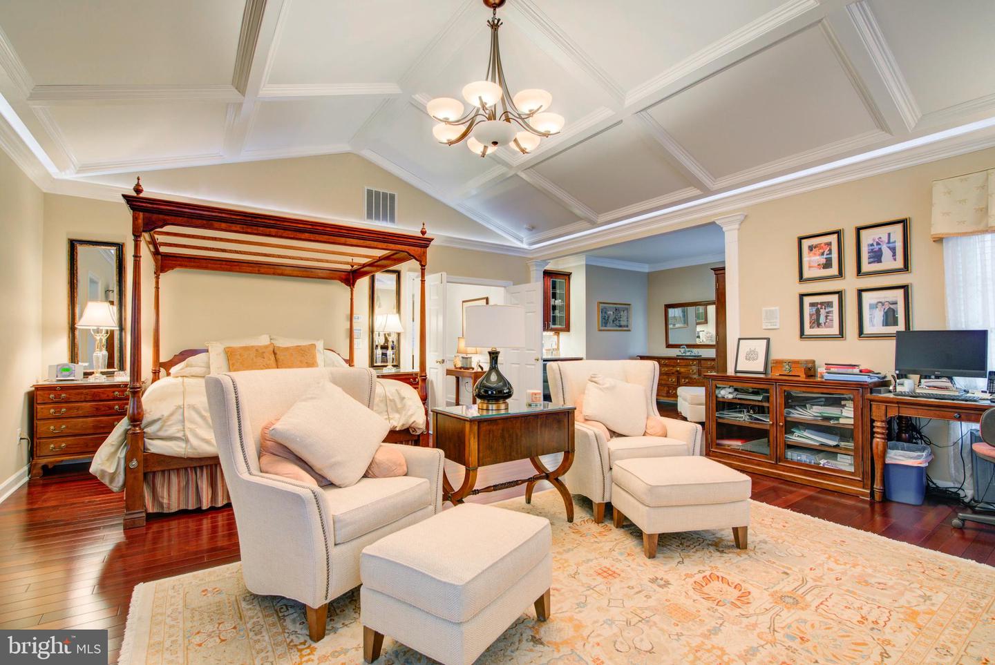 43287 WARWICK HILLS CT, LEESBURG, Virginia 20176, 5 Bedrooms Bedrooms, ,4 BathroomsBathrooms,Residential,For sale,43287 WARWICK HILLS CT,VALO2113976 MLS # VALO2113976