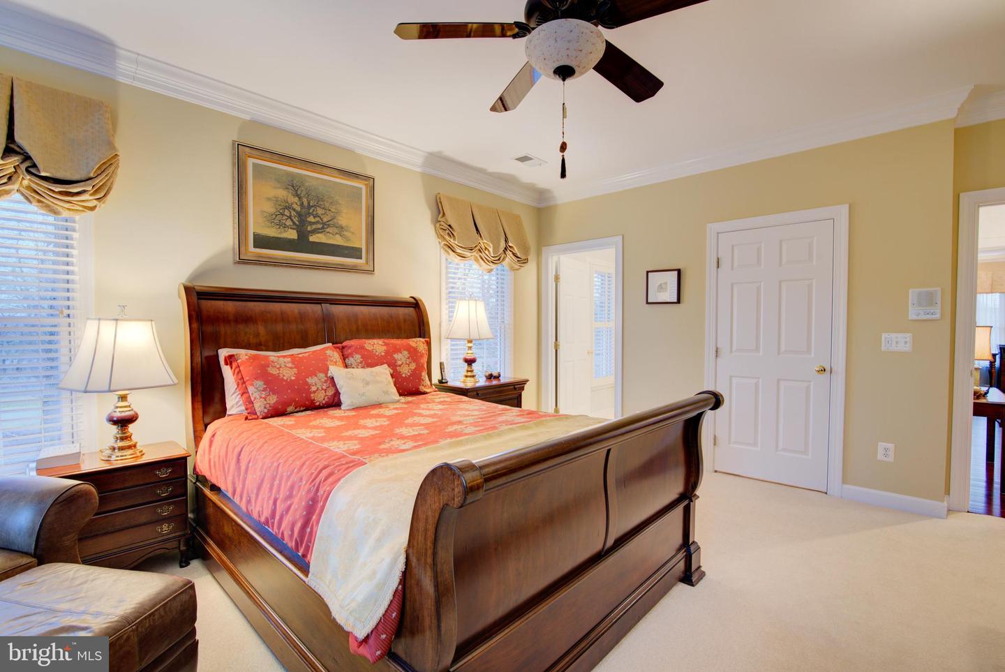 43287 WARWICK HILLS CT, LEESBURG, Virginia 20176, 5 Bedrooms Bedrooms, ,4 BathroomsBathrooms,Residential,For sale,43287 WARWICK HILLS CT,VALO2113976 MLS # VALO2113976