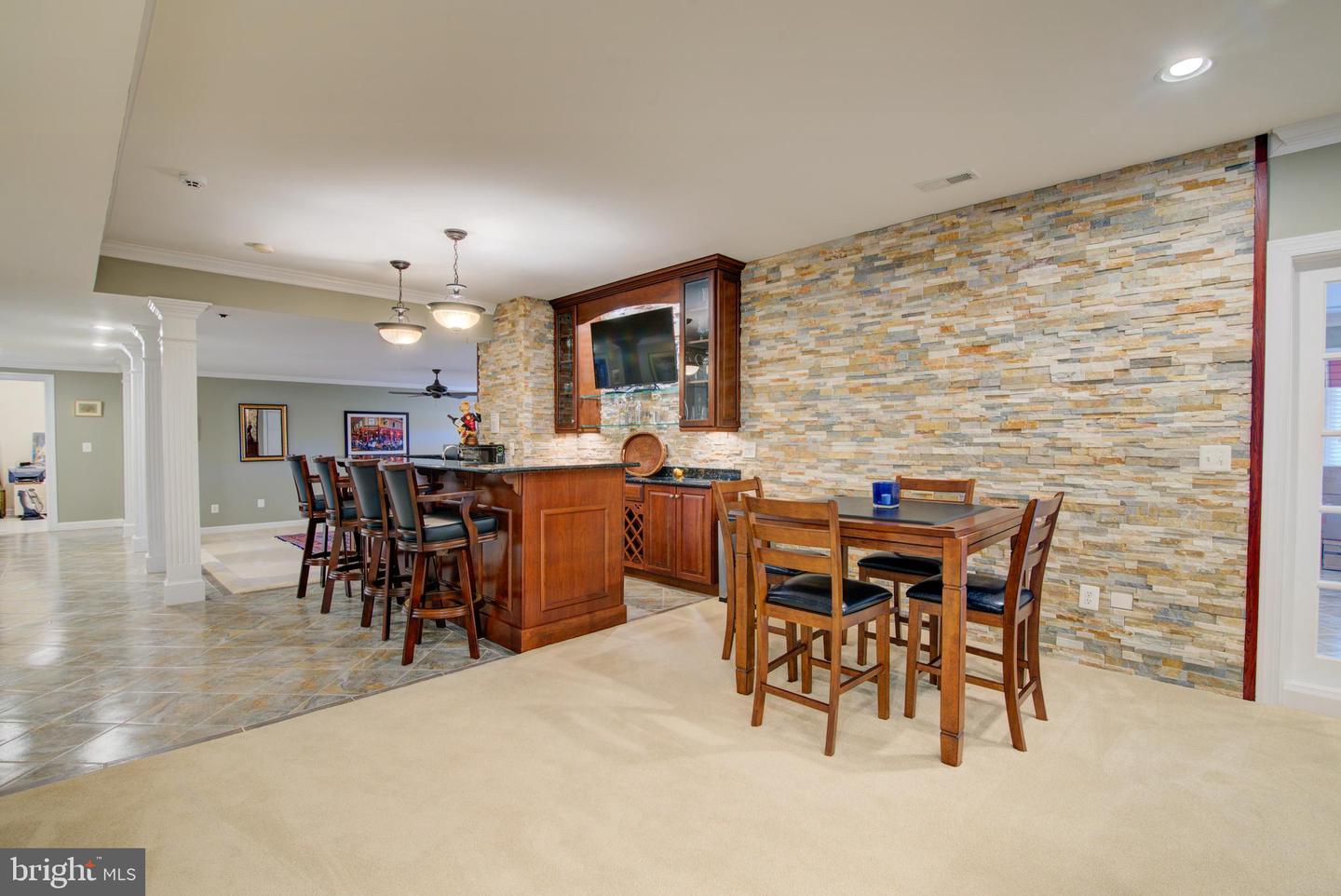 43287 WARWICK HILLS CT, LEESBURG, Virginia 20176, 5 Bedrooms Bedrooms, ,4 BathroomsBathrooms,Residential,For sale,43287 WARWICK HILLS CT,VALO2113976 MLS # VALO2113976