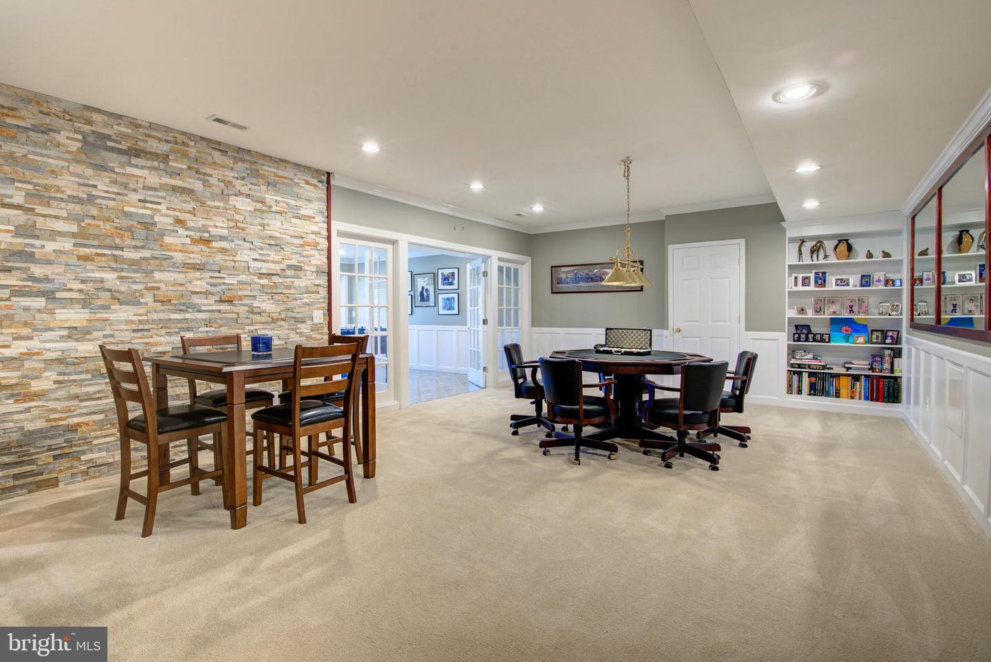 43287 WARWICK HILLS CT, LEESBURG, Virginia 20176, 5 Bedrooms Bedrooms, ,4 BathroomsBathrooms,Residential,For sale,43287 WARWICK HILLS CT,VALO2113976 MLS # VALO2113976