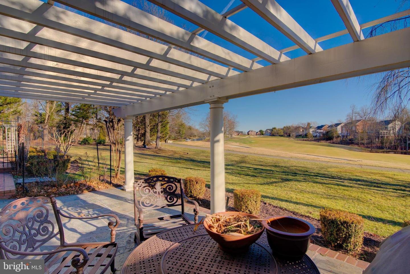 43287 WARWICK HILLS CT, LEESBURG, Virginia 20176, 5 Bedrooms Bedrooms, ,4 BathroomsBathrooms,Residential,For sale,43287 WARWICK HILLS CT,VALO2113976 MLS # VALO2113976