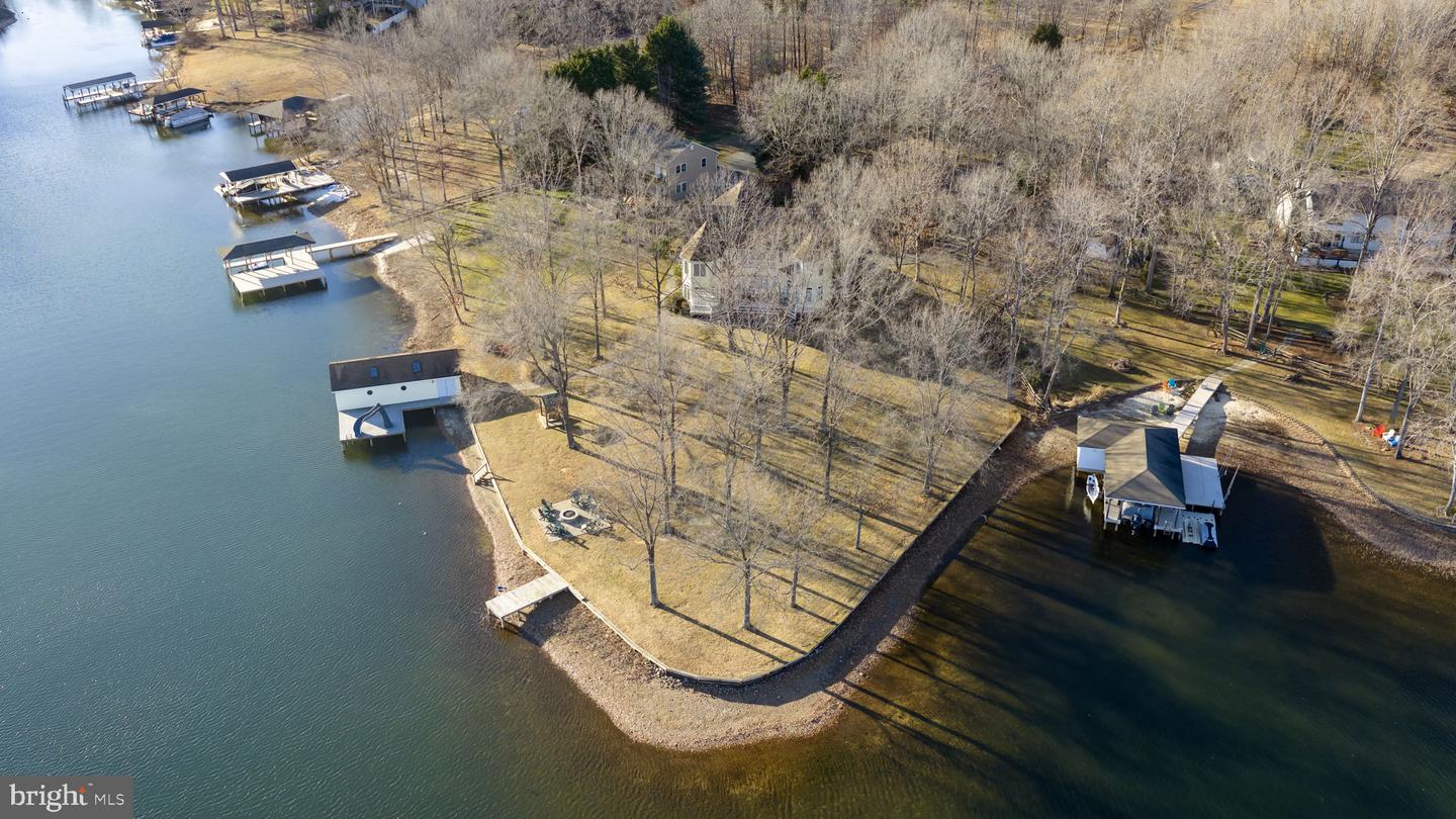 890 TALL PINES DR, MINERAL, Virginia 23117, 6 Bedrooms Bedrooms, 21 Rooms Rooms,4 BathroomsBathrooms,Residential,For sale,890 TALL PINES DR,VALA2009152 MLS # VALA2009152