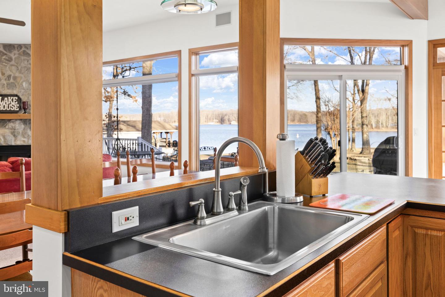 890 TALL PINES DR, MINERAL, Virginia 23117, 6 Bedrooms Bedrooms, 21 Rooms Rooms,4 BathroomsBathrooms,Residential,For sale,890 TALL PINES DR,VALA2009152 MLS # VALA2009152