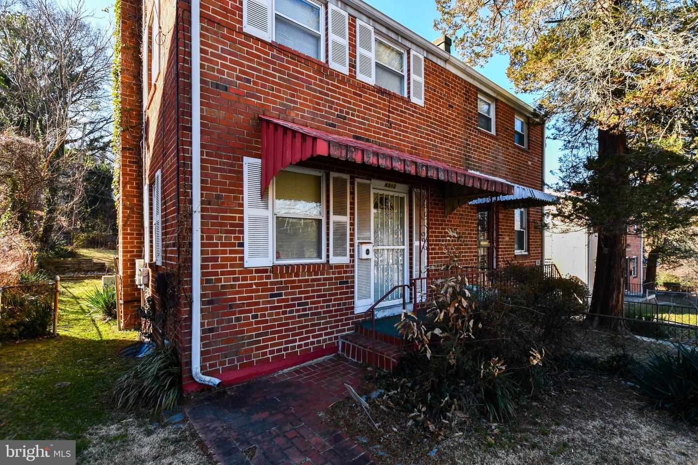 4313 F ST SE, WASHINGTON, District Of Columbia 20019, 2 Bedrooms Bedrooms, ,1 BathroomBathrooms,Residential,For sale,4313 F ST SE,DCDC2241482 MLS # DCDC2241482