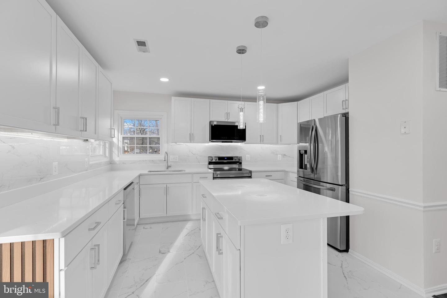 13684 BRIDLEWOOD DR, GAINESVILLE, Virginia 20155, 4 Bedrooms Bedrooms, ,3 BathroomsBathrooms,Residential,For sale,13684 BRIDLEWOOD DR,VAPW2110586 MLS # VAPW2110586 13684 BRIDLEWOOD DR, GAINESVILLE, Virginia 20155, 4 Bedrooms Bedrooms, ,3 BathroomsBathrooms,Residential,For sale,13684 BRIDLEWOOD DR,VAPW2110586 MLS # VAPW2110586