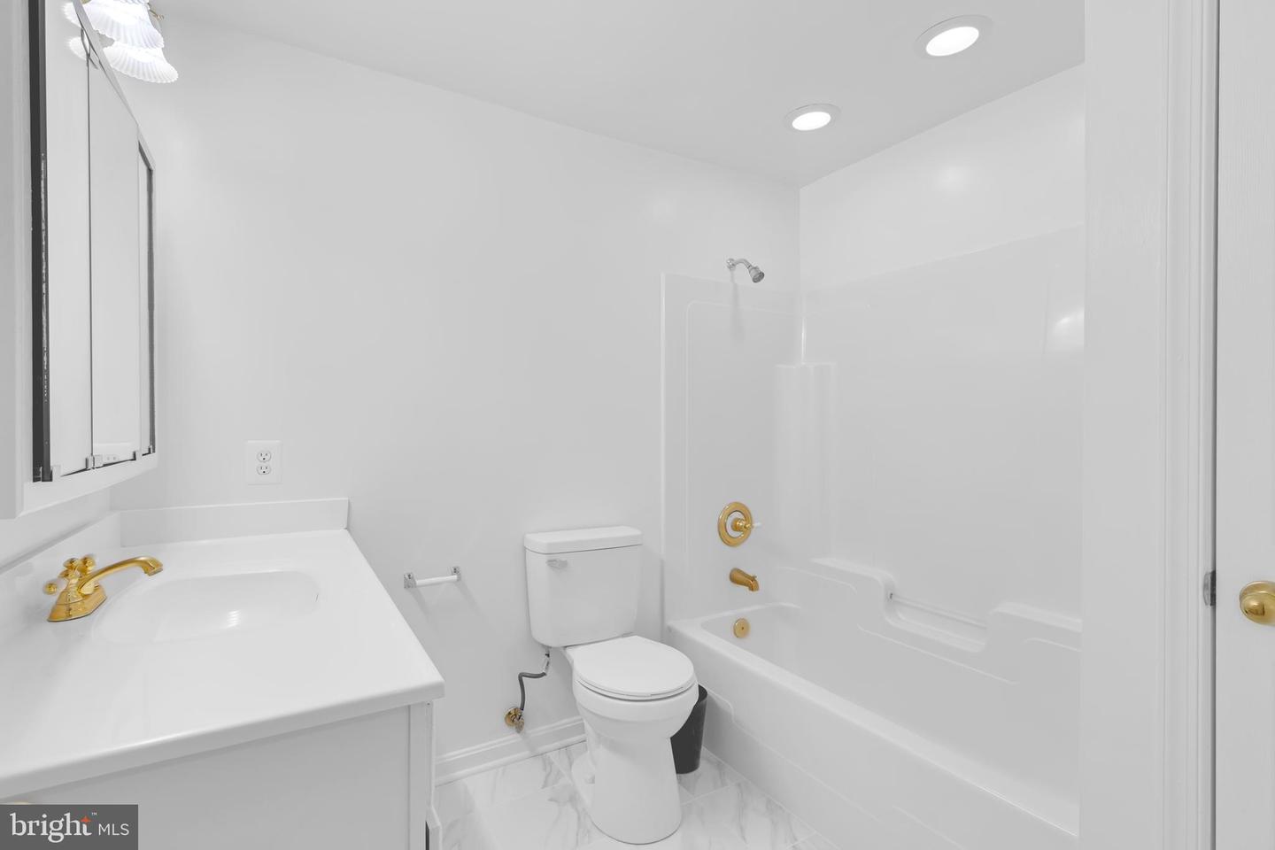 13684 BRIDLEWOOD DR, GAINESVILLE, Virginia 20155, 4 Bedrooms Bedrooms, ,3 BathroomsBathrooms,Residential,For sale,13684 BRIDLEWOOD DR,VAPW2110586 MLS # VAPW2110586 13684 BRIDLEWOOD DR, GAINESVILLE, Virginia 20155, 4 Bedrooms Bedrooms, ,3 BathroomsBathrooms,Residential,For sale,13684 BRIDLEWOOD DR,VAPW2110586 MLS # VAPW2110586