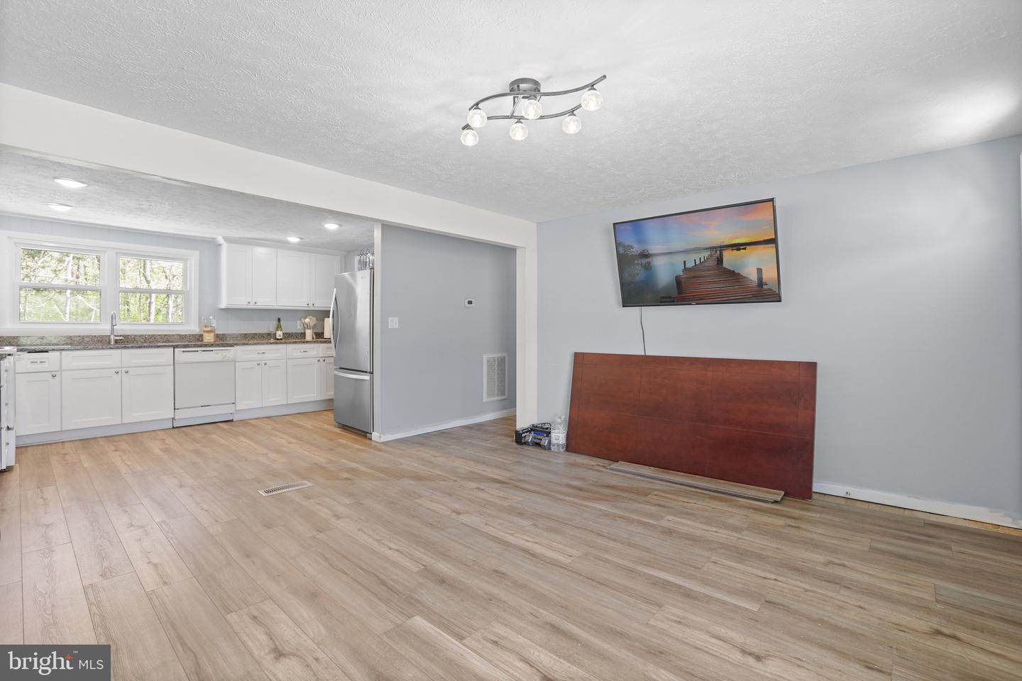 5002 E POINT RD, ELKTON, Virginia 22827, 3 Bedrooms Bedrooms, ,2 BathroomsBathrooms,Residential,For sale,5002 E POINT RD,VARO2002812 MLS # VARO2002812