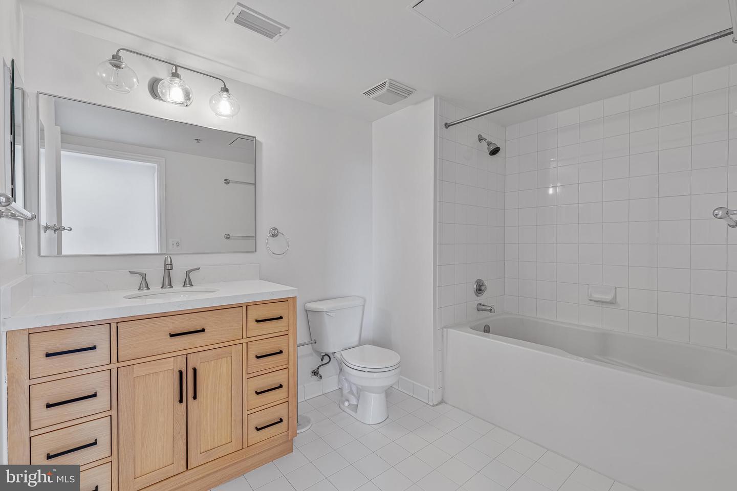 3830 9TH ST N #508E, ARLINGTON, Virginia 22203, 1 Bedroom Bedrooms, ,1 BathroomBathrooms,Residential,For sale,3830 9TH ST N #508E,VAAR2067788 MLS # VAAR2067788