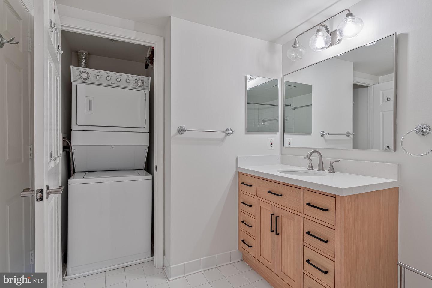 3830 9TH ST N #508E, ARLINGTON, Virginia 22203, 1 Bedroom Bedrooms, ,1 BathroomBathrooms,Residential,For sale,3830 9TH ST N #508E,VAAR2067788 MLS # VAAR2067788