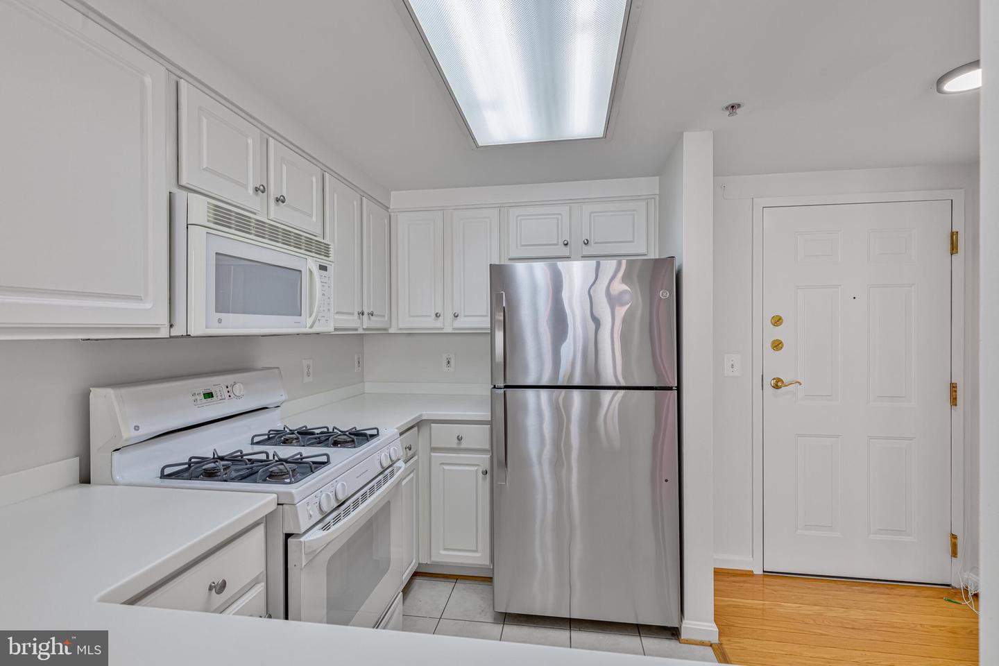 3830 9TH ST N #508E, ARLINGTON, Virginia 22203, 1 Bedroom Bedrooms, ,1 BathroomBathrooms,Residential,For sale,3830 9TH ST N #508E,VAAR2067788 MLS # VAAR2067788