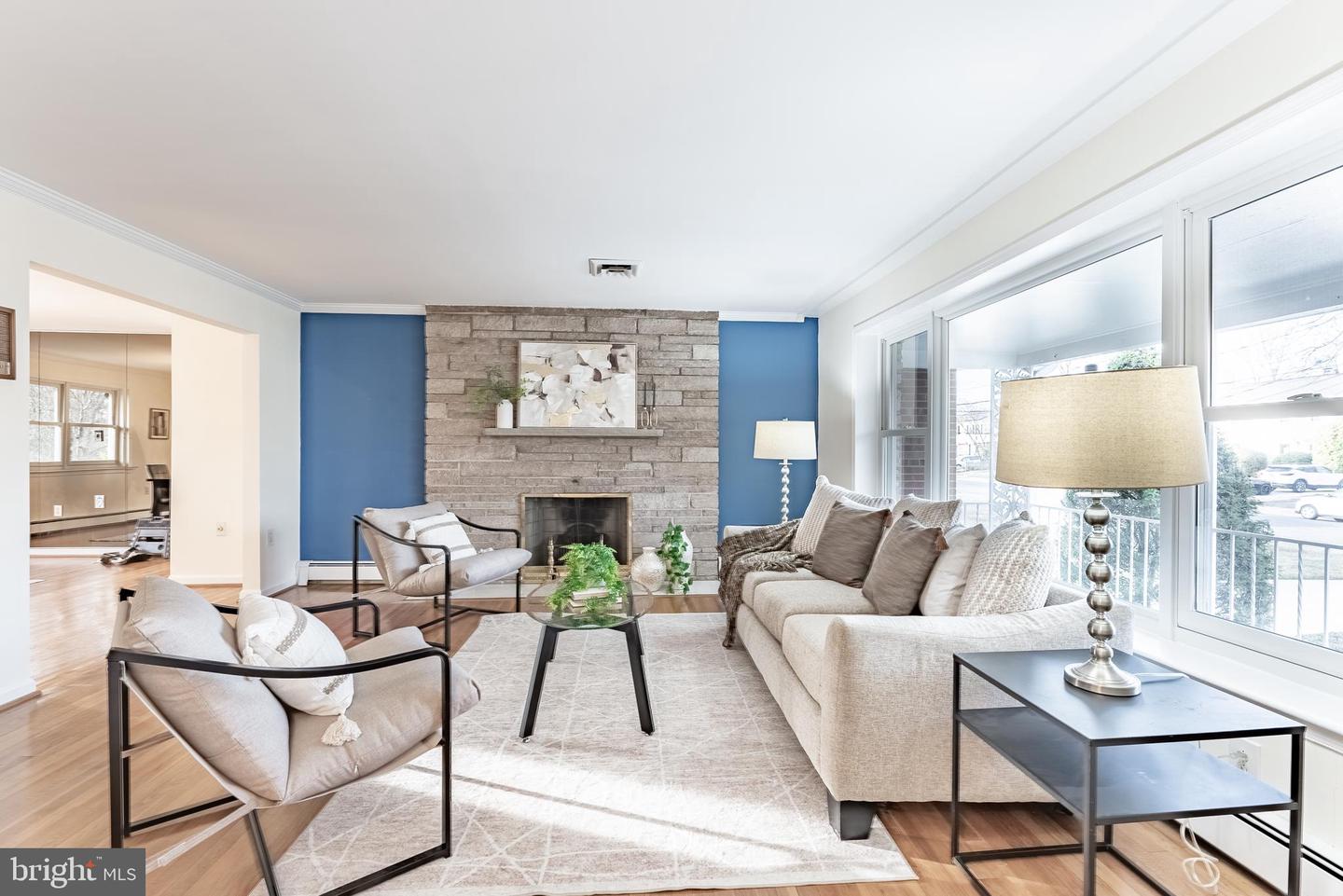 2201 ROLLINS DR, ALEXANDRIA, Virginia 22307, 4 Bedrooms Bedrooms, ,3 BathroomsBathrooms,Residential,For sale,2201 ROLLINS DR,VAFX2285924 MLS # VAFX2285924