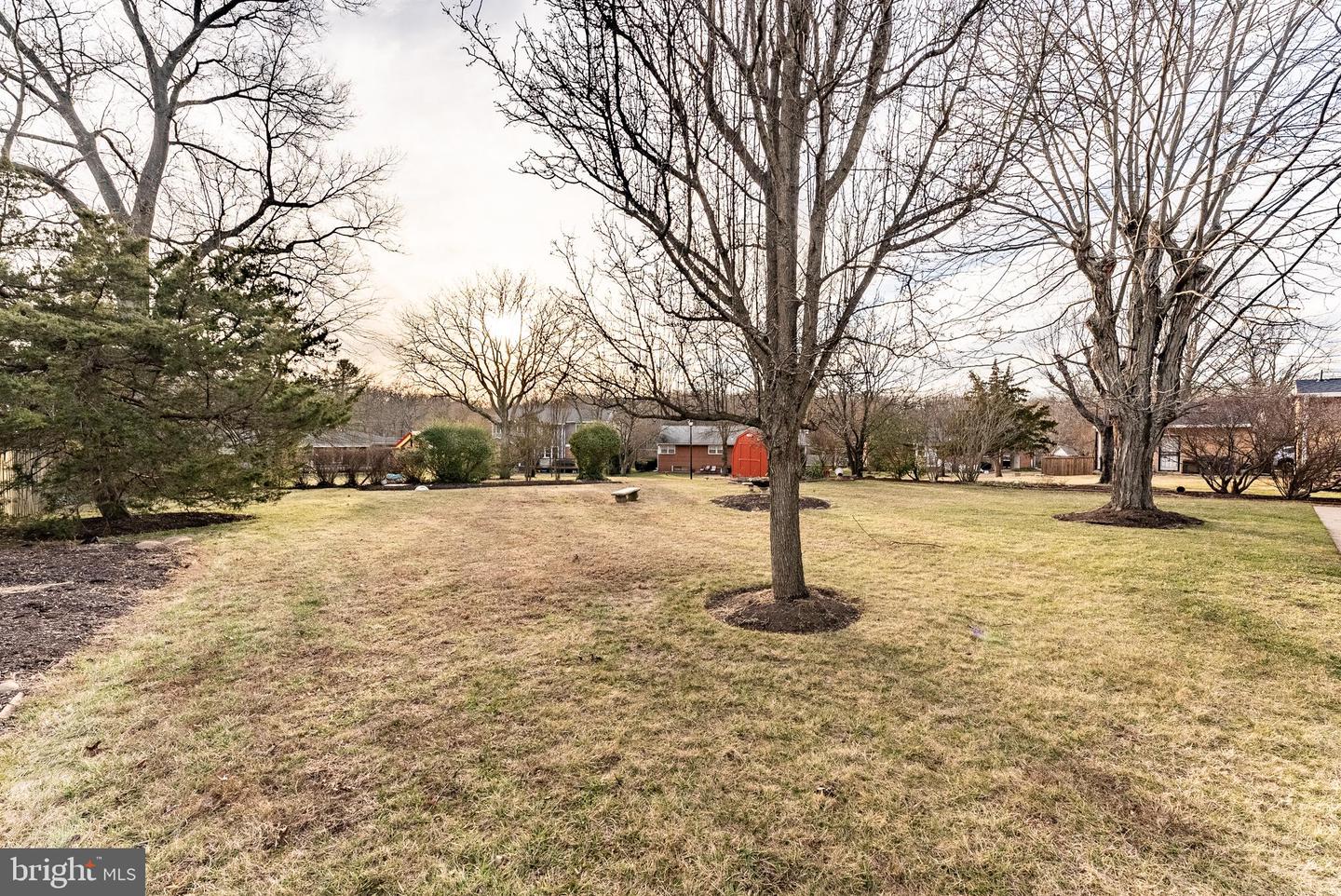 2201 ROLLINS DR, ALEXANDRIA, Virginia 22307, 4 Bedrooms Bedrooms, ,3 BathroomsBathrooms,Residential,For sale,2201 ROLLINS DR,VAFX2285924 MLS # VAFX2285924