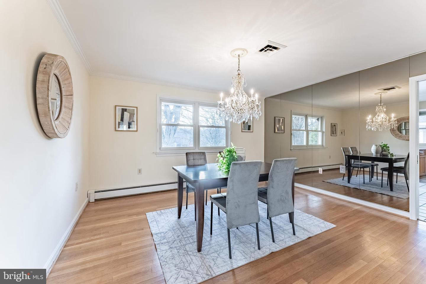 2201 ROLLINS DR, ALEXANDRIA, Virginia 22307, 4 Bedrooms Bedrooms, ,3 BathroomsBathrooms,Residential,For sale,2201 ROLLINS DR,VAFX2285924 MLS # VAFX2285924