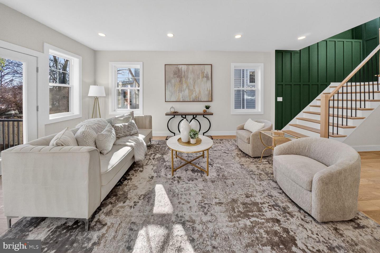 423 N CLEVELAND ST, ARLINGTON, Virginia 22201, 5 Bedrooms Bedrooms, ,5 BathroomsBathrooms,Residential,For sale,423 N CLEVELAND ST,VAAR2067796 MLS # VAAR2067796