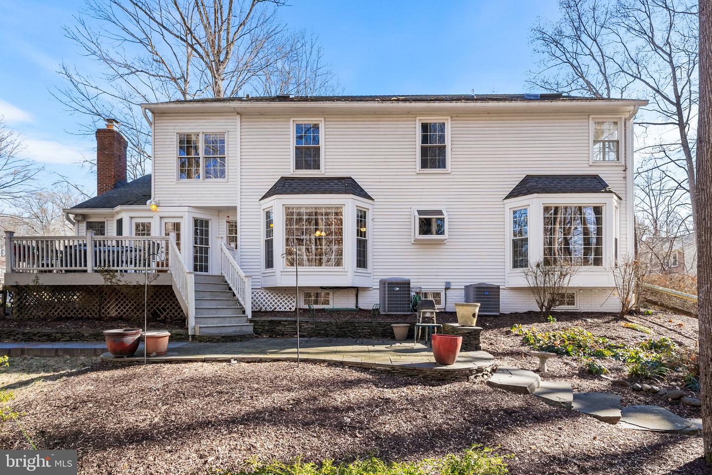 4926 NOVAK LN, FAIRFAX, Virginia 22030, 4 Bedrooms Bedrooms, ,4 BathroomsBathrooms,Residential,For sale,4926 NOVAK LN,VAFX2285996 MLS # VAFX2285996