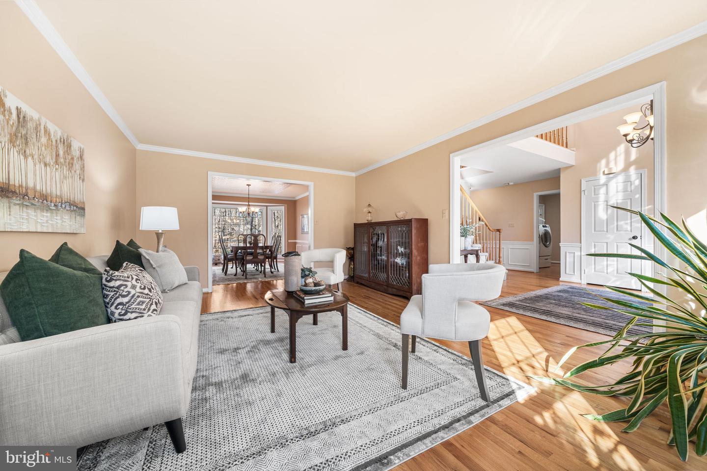 4926 NOVAK LN, FAIRFAX, Virginia 22030, 4 Bedrooms Bedrooms, ,4 BathroomsBathrooms,Residential,For sale,4926 NOVAK LN,VAFX2285996 MLS # VAFX2285996