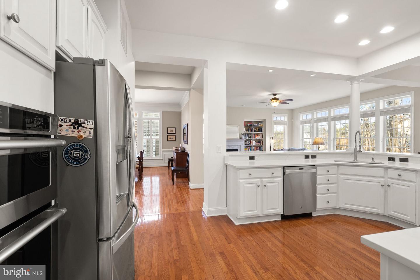 19126 STREAM CROSSING CT, LEESBURG, Virginia 20176, 4 Bedrooms Bedrooms, ,4 BathroomsBathrooms,Residential,For sale,19126 STREAM CROSSING CT,VALO2114084 MLS # VALO2114084