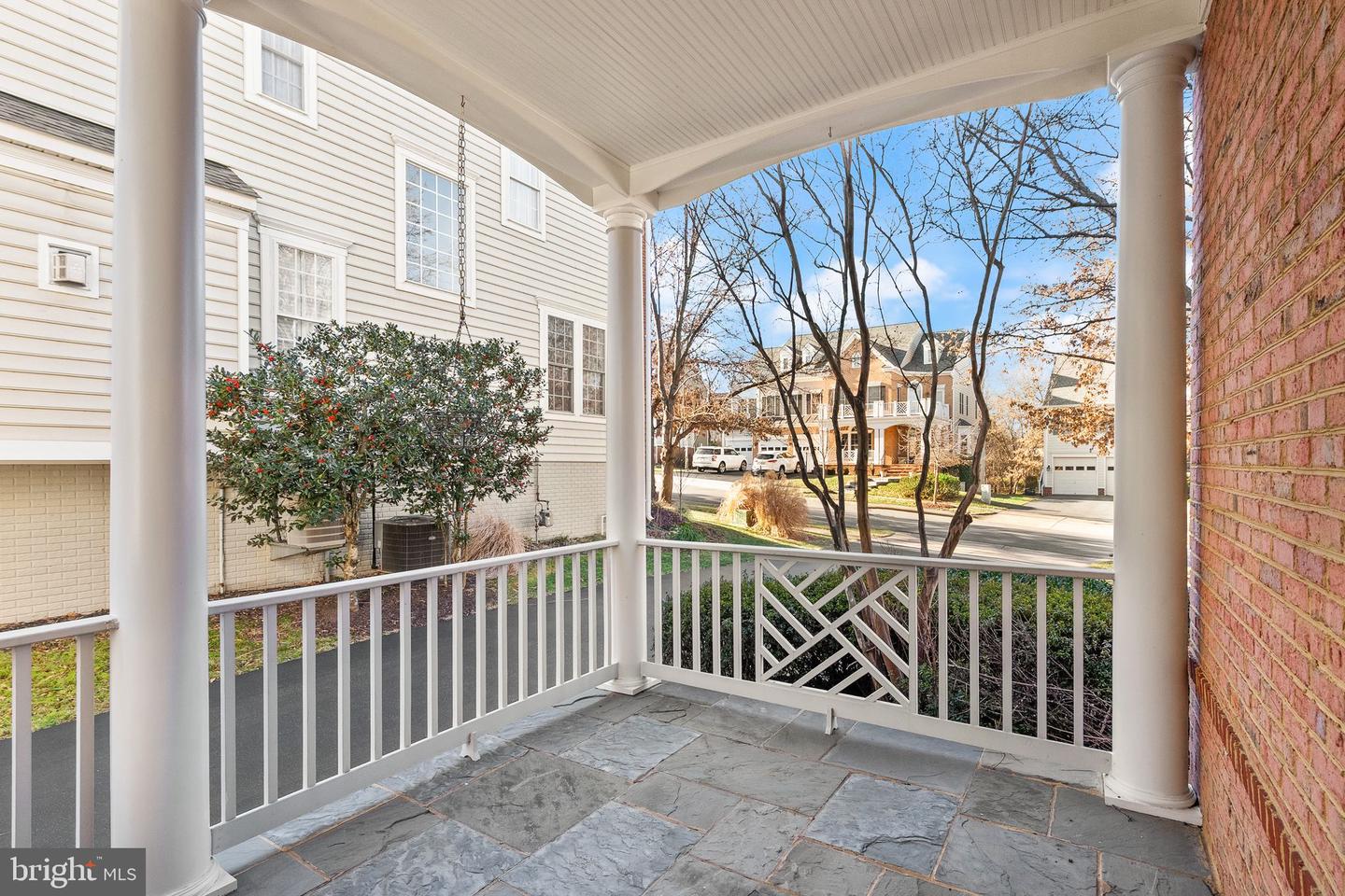 19126 STREAM CROSSING CT, LEESBURG, Virginia 20176, 4 Bedrooms Bedrooms, ,4 BathroomsBathrooms,Residential,For sale,19126 STREAM CROSSING CT,VALO2114084 MLS # VALO2114084