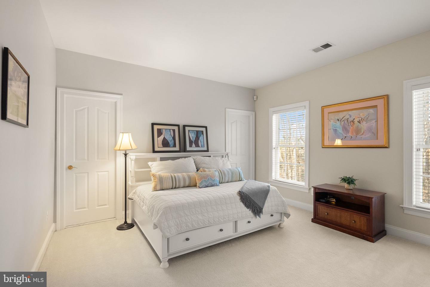 19126 STREAM CROSSING CT, LEESBURG, Virginia 20176, 4 Bedrooms Bedrooms, ,4 BathroomsBathrooms,Residential,For sale,19126 STREAM CROSSING CT,VALO2114084 MLS # VALO2114084