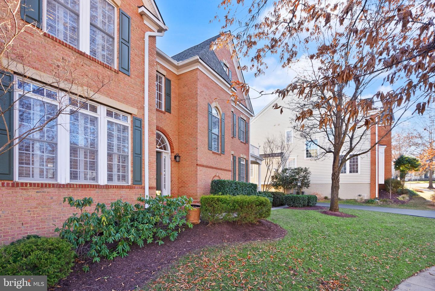 19126 STREAM CROSSING CT, LEESBURG, Virginia 20176, 4 Bedrooms Bedrooms, ,4 BathroomsBathrooms,Residential,For sale,19126 STREAM CROSSING CT,VALO2114084 MLS # VALO2114084